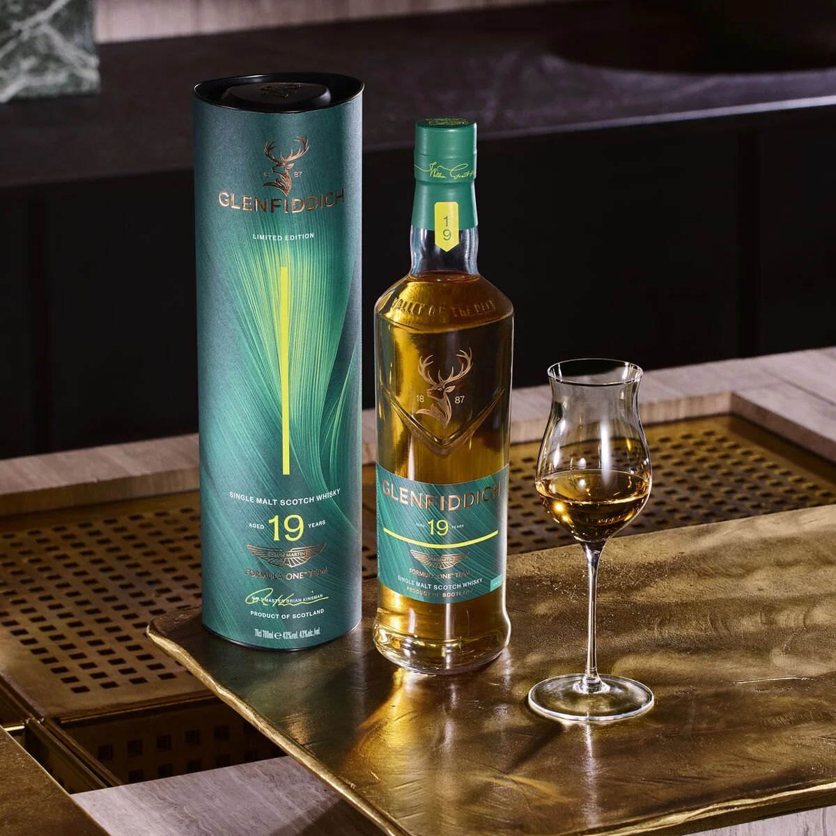 格兰菲迪19年Release No.2品饮场景